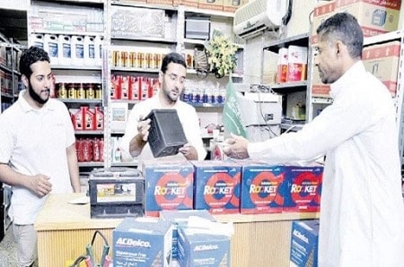 بطاريات السيارات