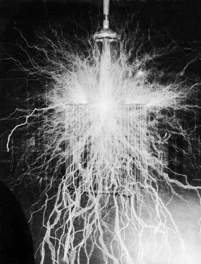 قصة نجاح نيكولا تسلا 3